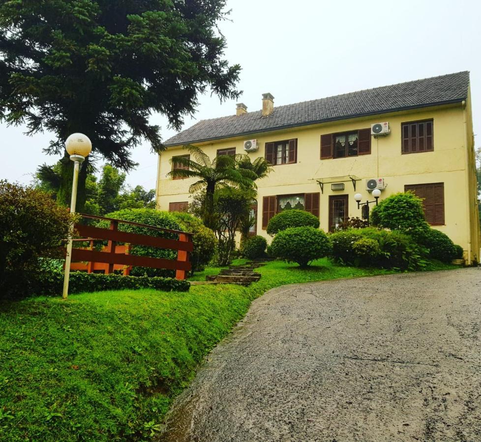 Pousada San Clemente Centro Hotel Gramado Luaran gambar